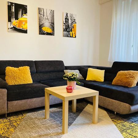 Origo Apartman إغير المظهر الخارجي الصورة
