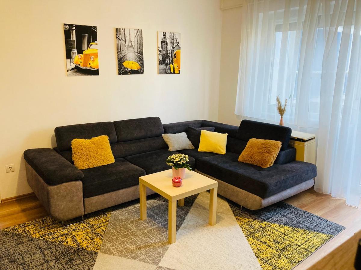 Origo Apartman إغير المظهر الخارجي الصورة