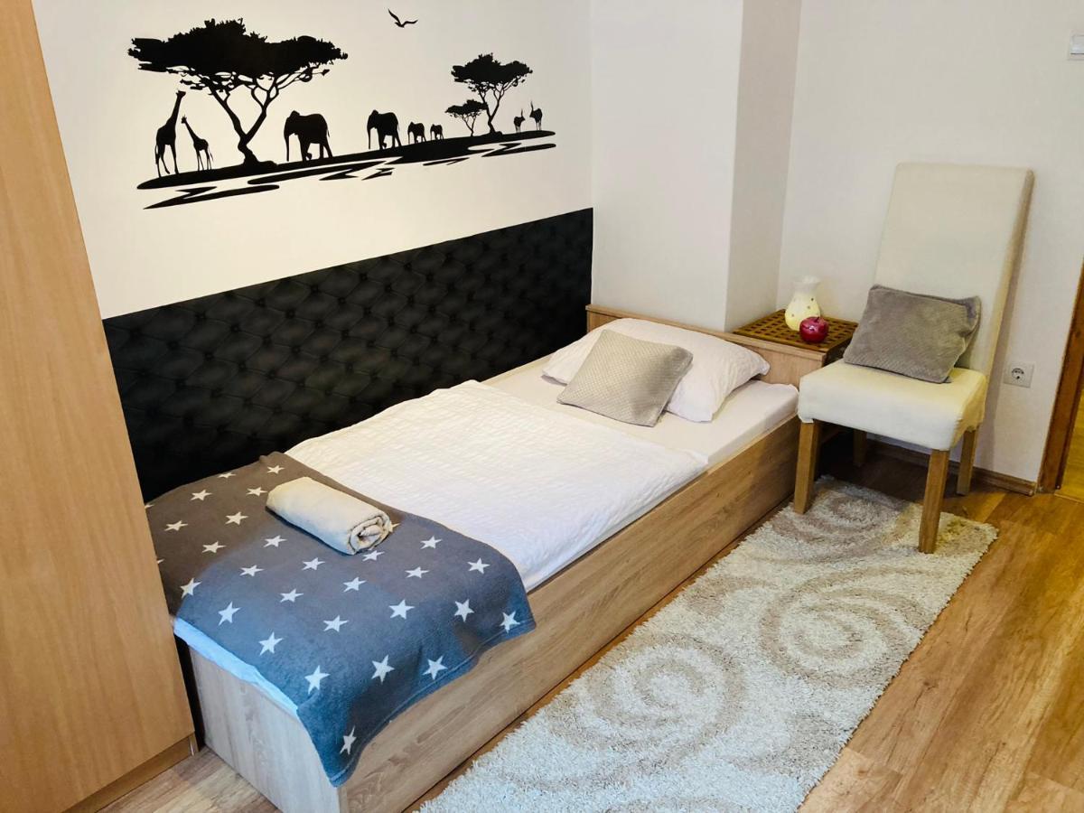 Origo Apartman إغير المظهر الخارجي الصورة
