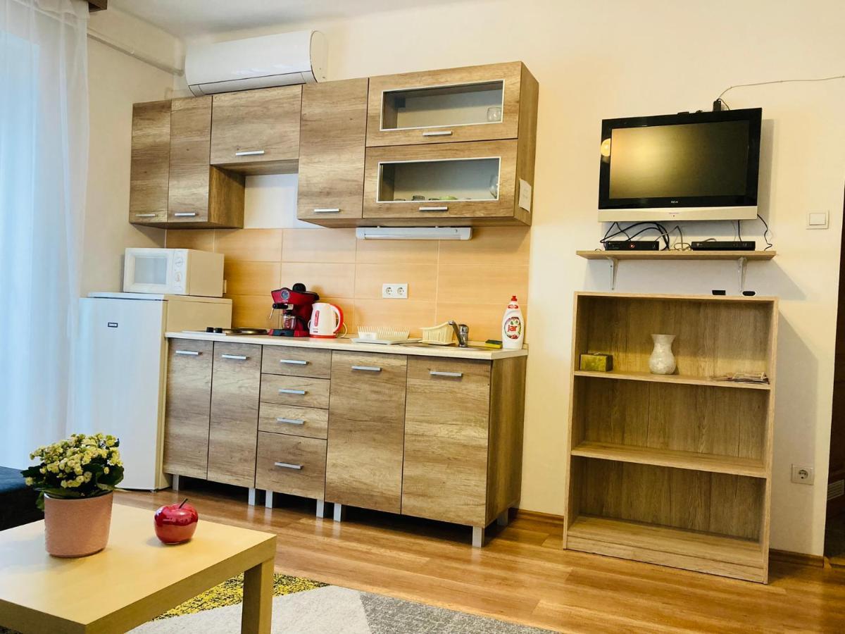 Origo Apartman إغير المظهر الخارجي الصورة