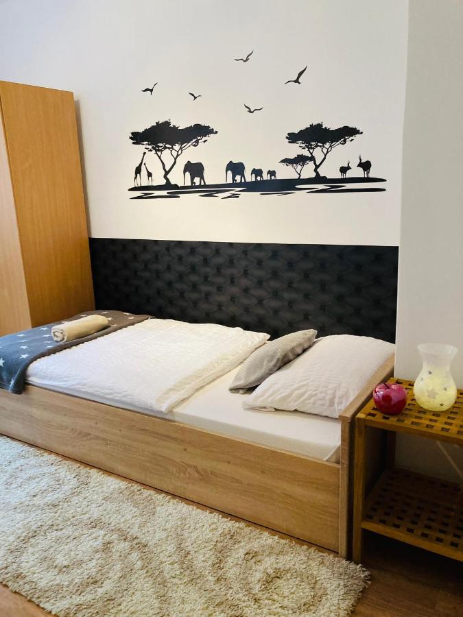 Origo Apartman إغير المظهر الخارجي الصورة
