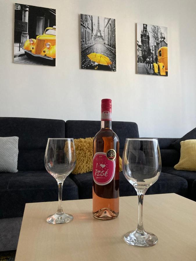 Origo Apartman إغير المظهر الخارجي الصورة