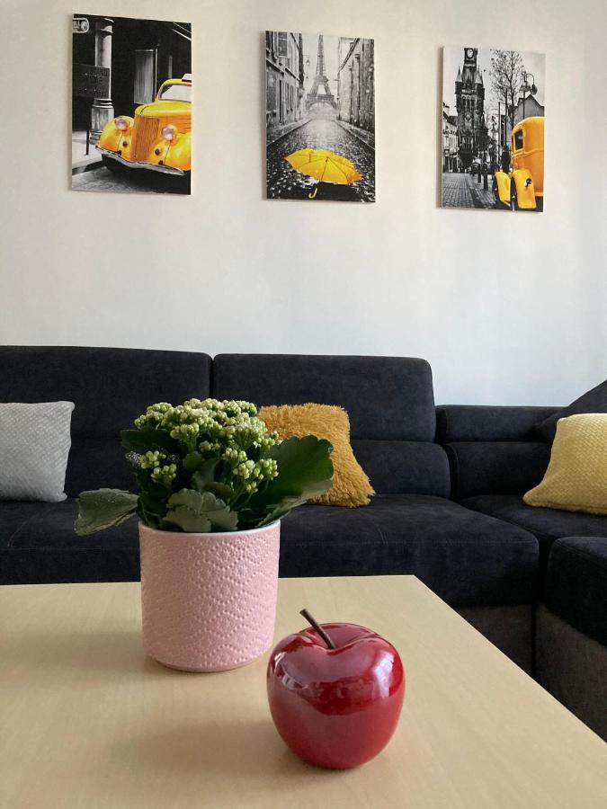 Origo Apartman إغير المظهر الخارجي الصورة